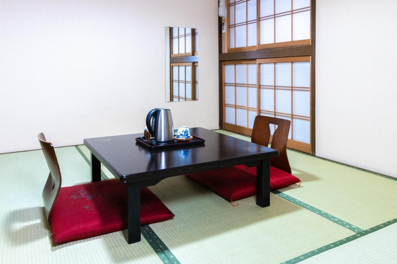 Sakadojo Hotel Minamiuonuma Bagian luar foto