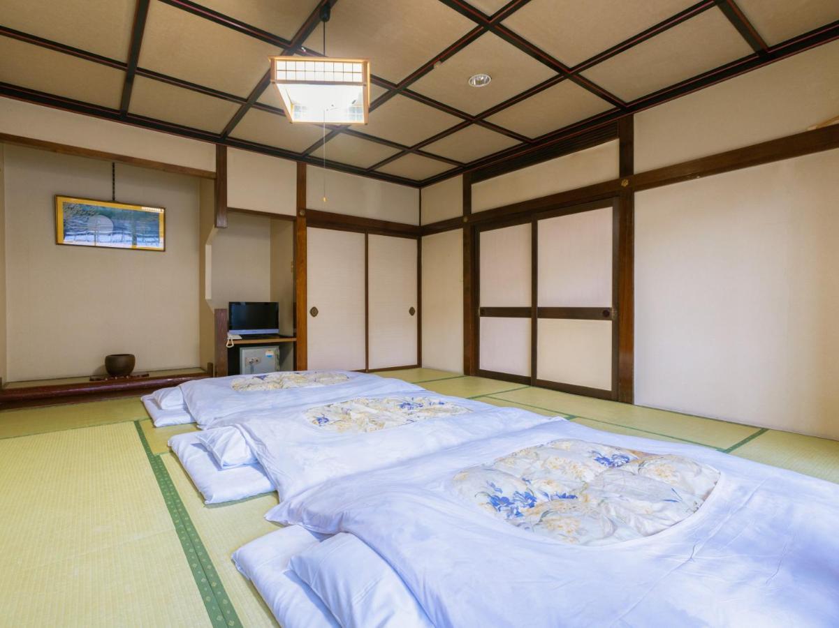 Sakadojo Hotel Minamiuonuma Bagian luar foto